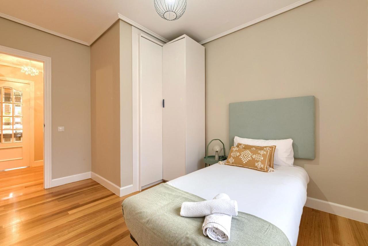 Vivienda Turistica Reformada En Zona Residencial Con Garaje Y Wifi Apartment บิลเบา ภายนอก รูปภาพ